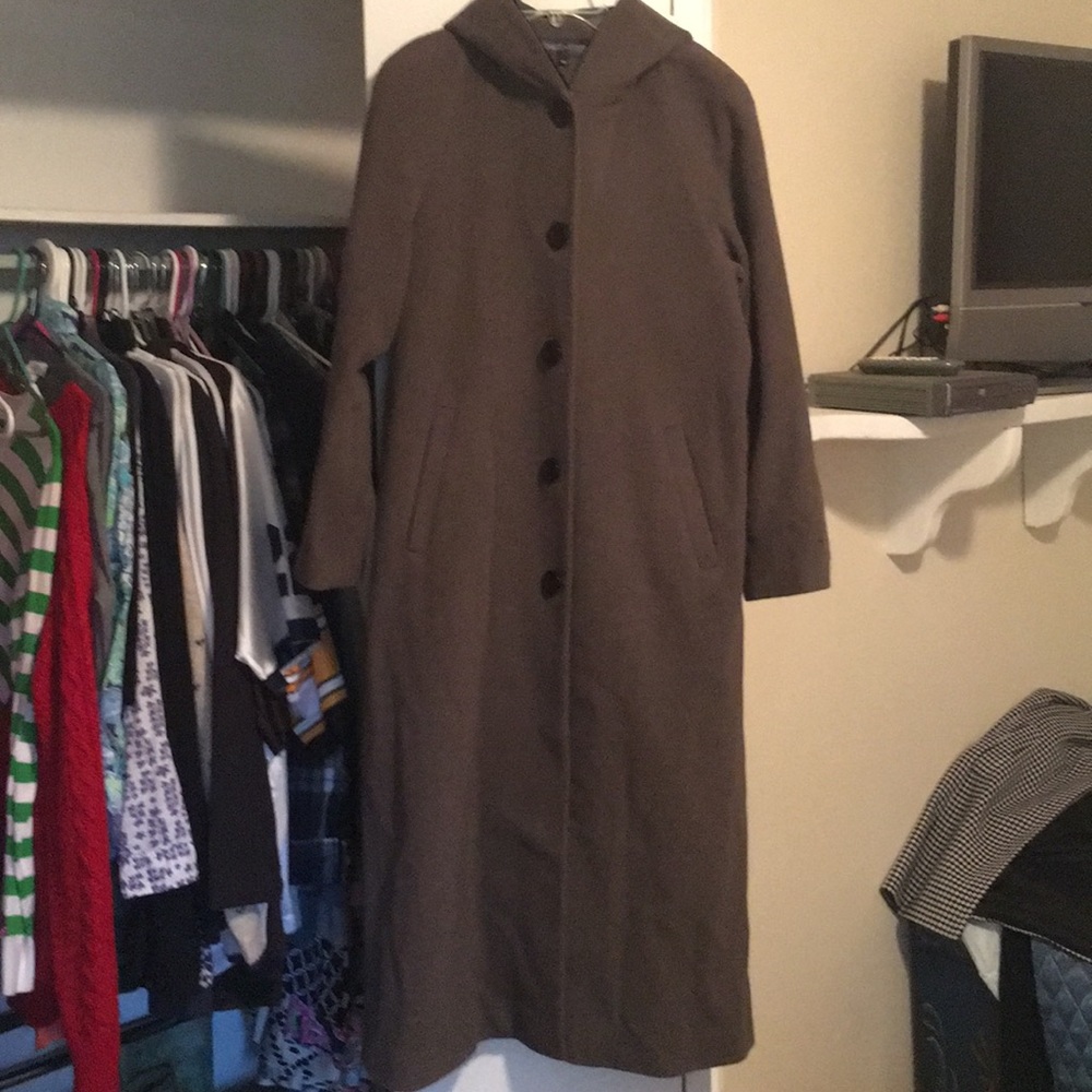 Heavy wool coat with hood